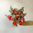 Charger l'image dans la galerie, bouquet du mois d'avril Désirée fleuriste écoresponsable désirée tulipes Ile de France et fleur de riz du Var