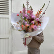 Charger l'image dans la galerie, ensemble bouquet + vase artisanal à offrir