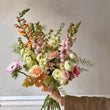 Charger l'image dans la galerie, bouquet pastel doux st valentin de saison
