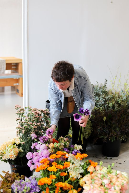 Atelier scénographie florale - Cascade arc-en-ciel