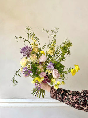 bouquet de fleurs locales et de saison en livraison à paris