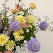 Charger et lire la vidéo dans la visionneuse de la Galerie, bouquet champêtre d'Île de France Désirée fleurs
