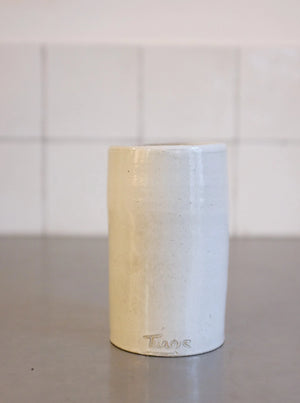 vase blanc en gré petit prix artisanal